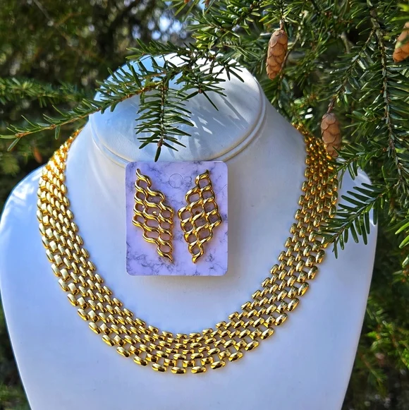 Vintage Premier Designs Panther Link Collar Necklace Gold Tone / Avon Eartings - Picture 2 of 16